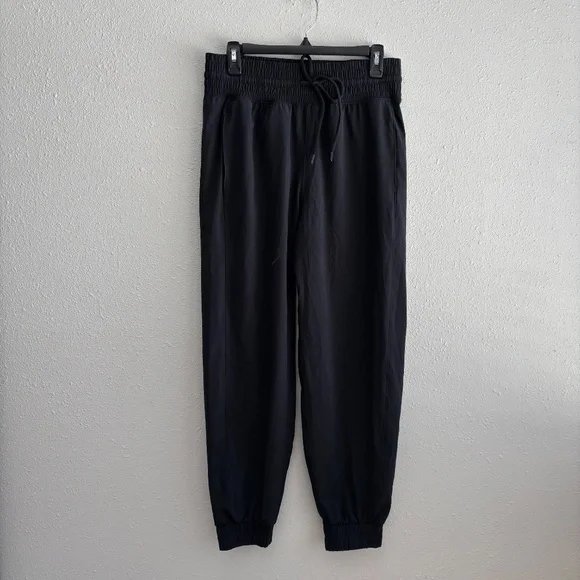 NWT Abercrombie YPB Black motionTEK high waisted Jogger - Picture 4 of 5